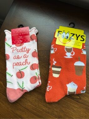 4 Pairs of New women’s novelty socks